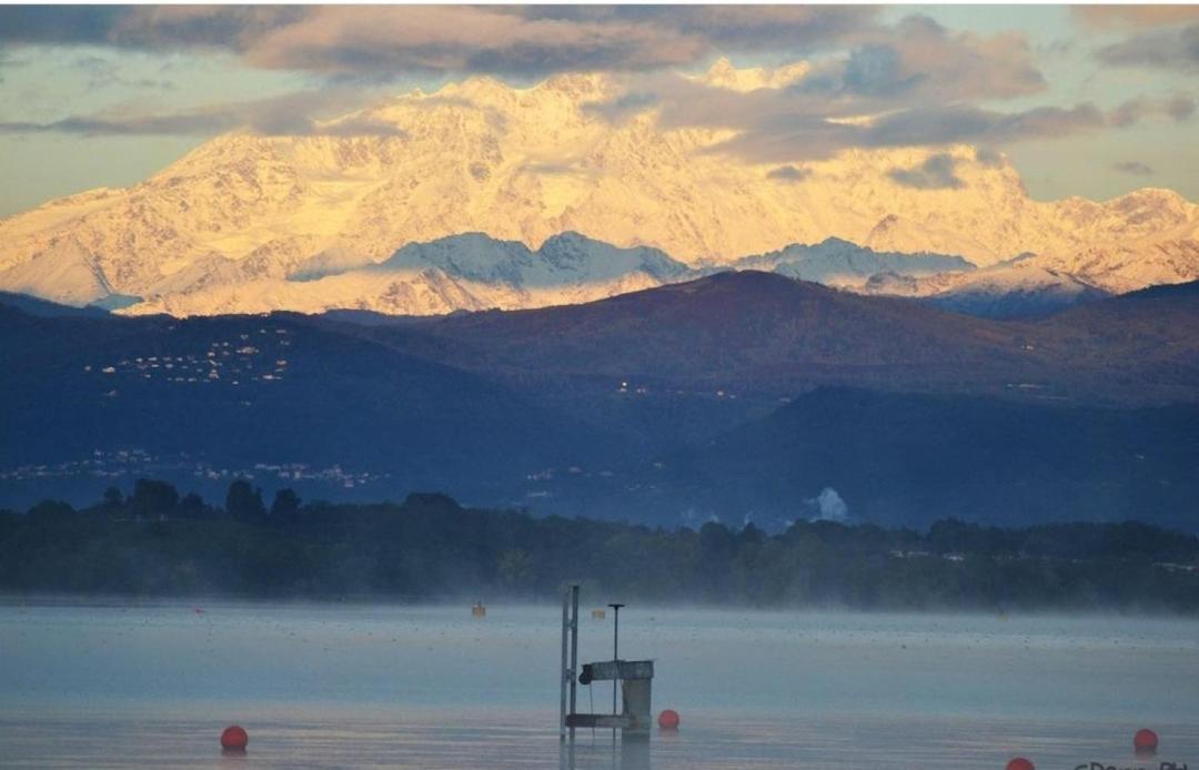 Marianna Casa Vacanza Azzate Bagian luar foto