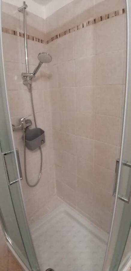 Marianna Casa Vacanza Azzate Bagian luar foto
